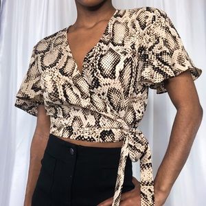 Cropped Snakeprint Blouse